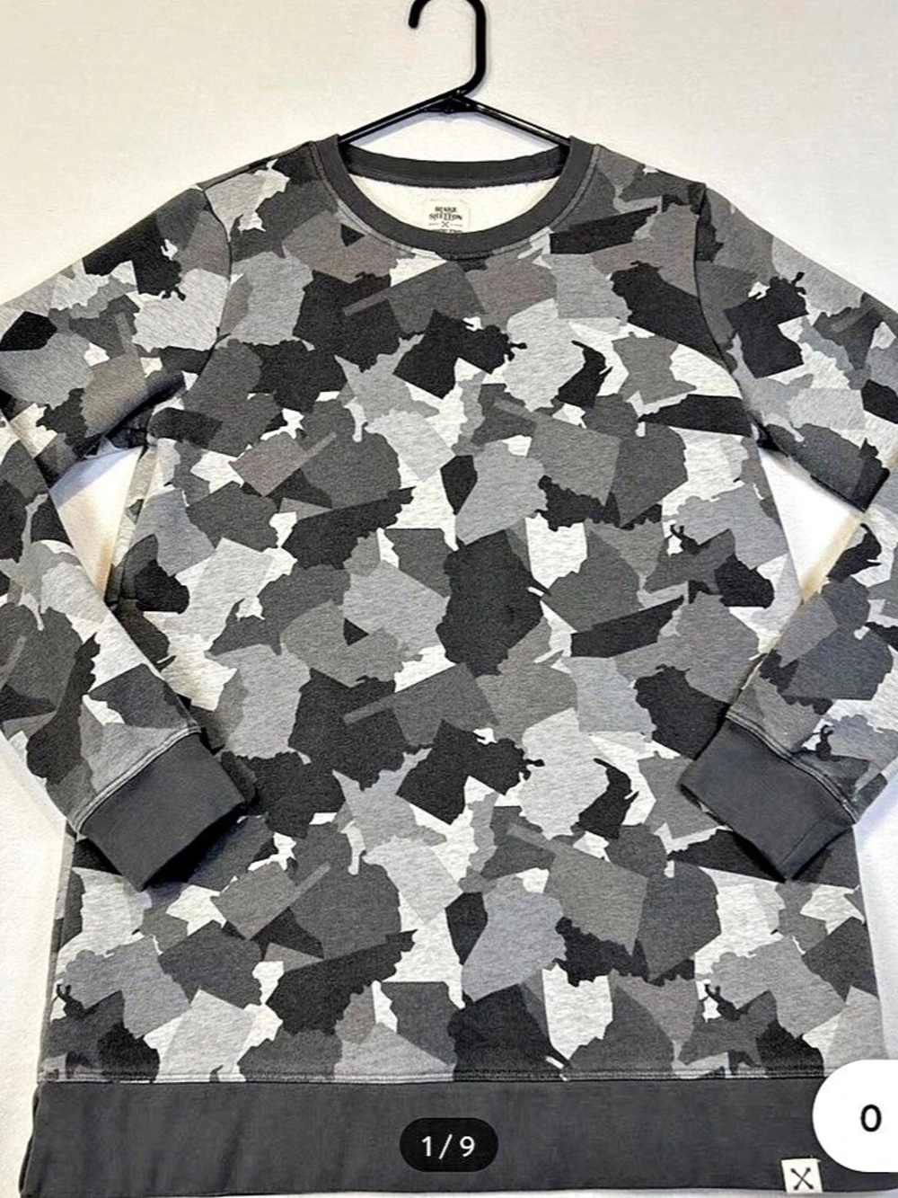 Lands’ End x Blake Shelton Women’s Camo Sweatshirt in Gray & Black Like NWT